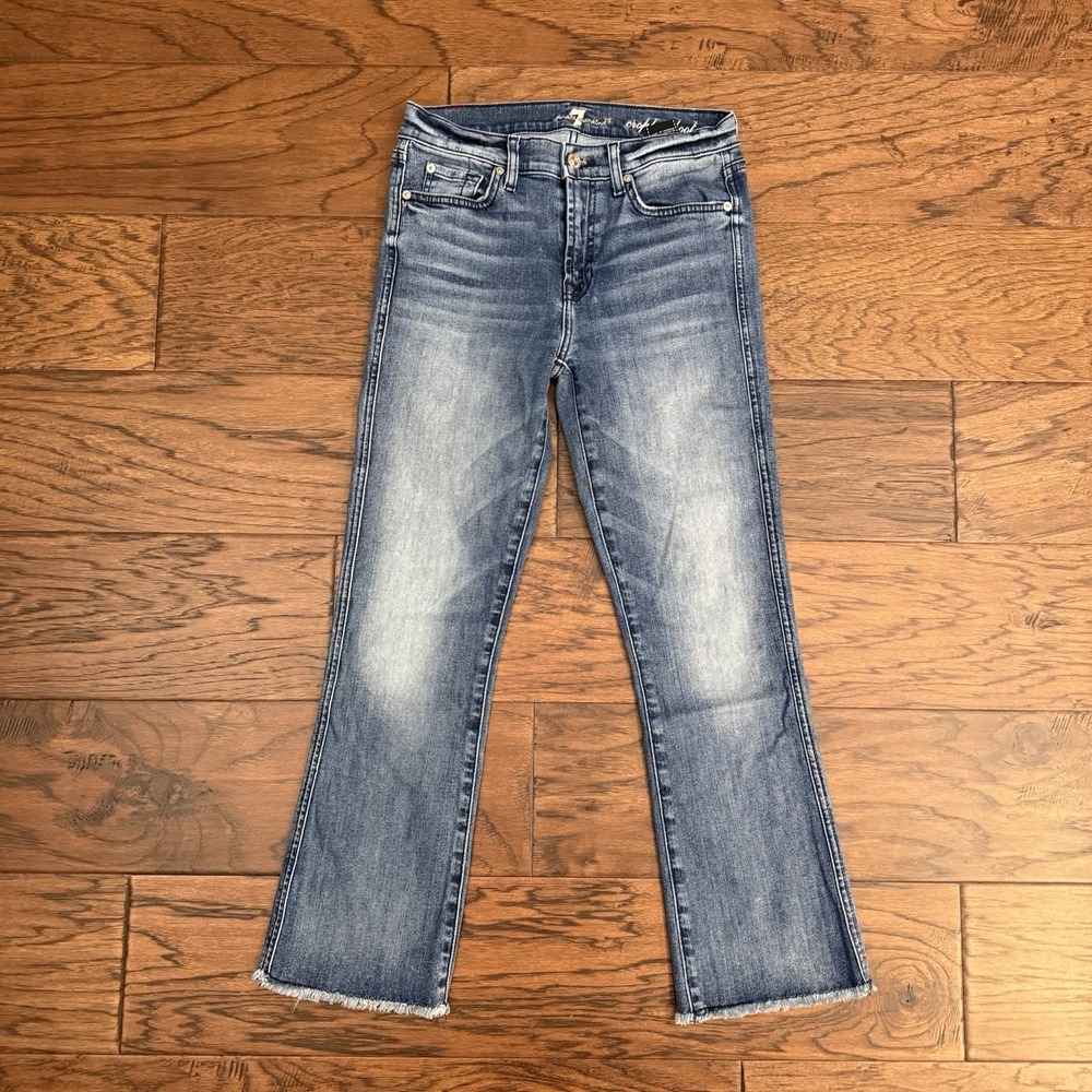 7 For All Mankind Cropped Bootcut Jeans Size 27 Medium Wash Raw‎ Frayed Hem Boho